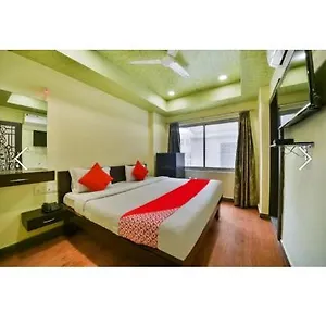 Ganpati Hotel Hotel