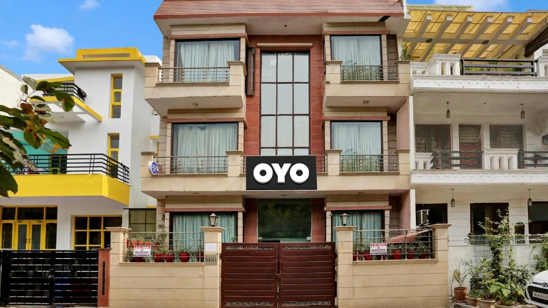 Επικοινωνία με το Hotel Platinum Sqs Key